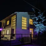 Casa Buda 2br Apartment-lakes Malpensa Mxp 24h Check-in Parking Appartement