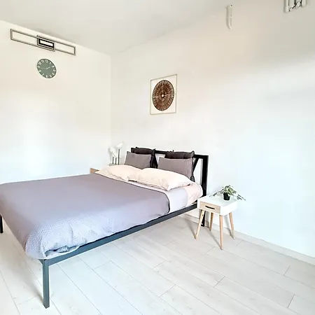 Apartment Casa Buda 2br Apartment-lakes Malpensa Mxp 24h Check-in Parking