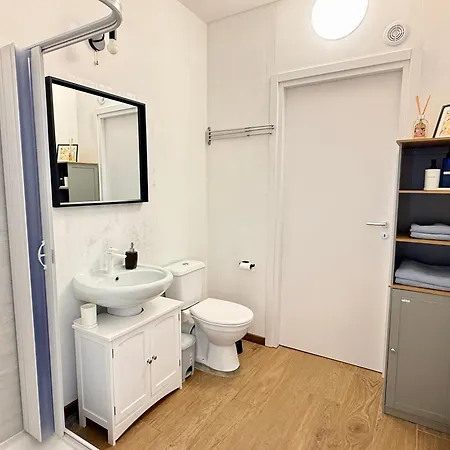 Casa Buda 2br Apartment-lakes Malpensa Mxp 24h Check-in Parking Appartement *