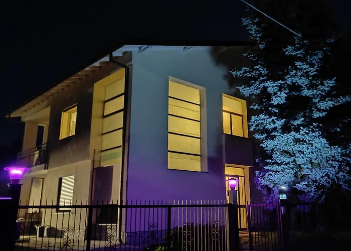 Mxp Lakes 2br - Casa Buda Maggiore, Direct Host Διαμέρισμα