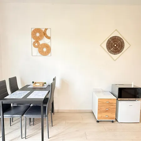 Casa Buda 2br Apartment-lakes Malpensa Mxp 24h Check-in Parking